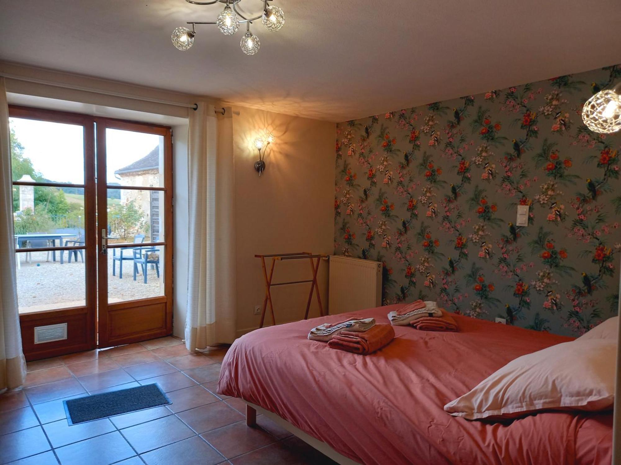 Au Pays De Jacquou : Chambre D'Hotes Et Table D'Hotes Fossemagne エクステリア 写真