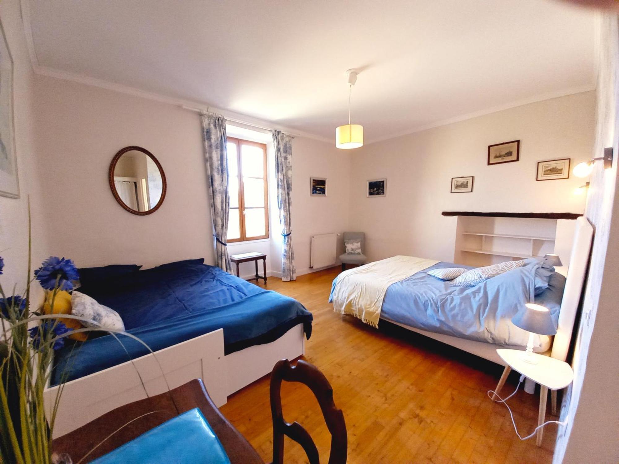 Au Pays De Jacquou : Chambre D'Hotes Et Table D'Hotes Fossemagne エクステリア 写真